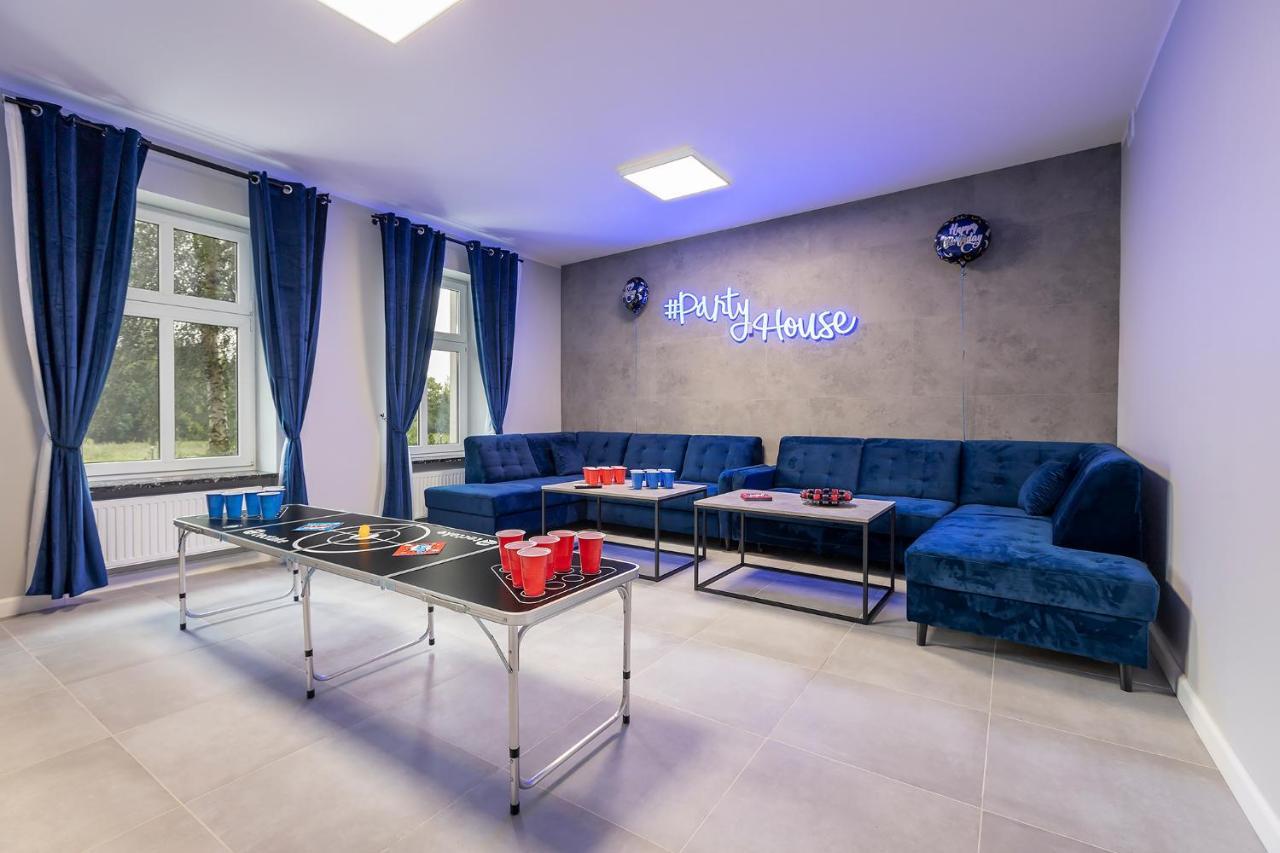 #Partyhouse Poznan Wilda Apartment Exterior photo